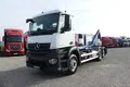samochód ciężarowy Mercedes zdjęcie 8