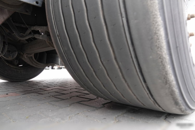 KAESSBOHRER   FIRANKA / MEGA / DACH PODNOSZONY / 2019  zdjęcie 22