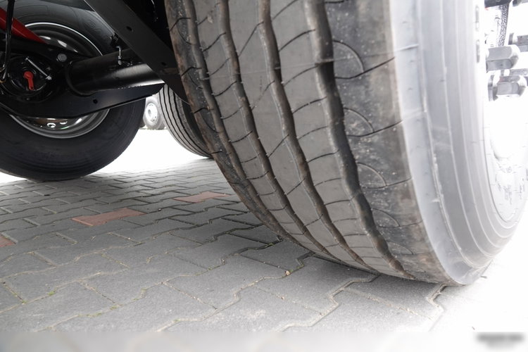 ZASŁAW WYWROTKA 25 m3 / FABRYCZNIE NOWA / OŚ PODNOSZONA /  STALOWA / RYNNA WANNA HP / DOSTĘPNA OD RĘKI zdjęcie 16