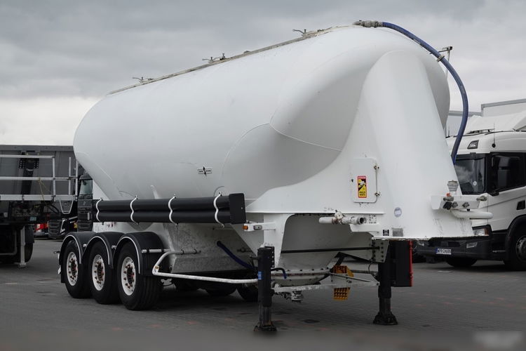 Spitzer CEMENTONACZEPA / 37 000 L / SILOS / 3 KOMORY / OSIE SAF / ALUFELGI  zdjęcie 1