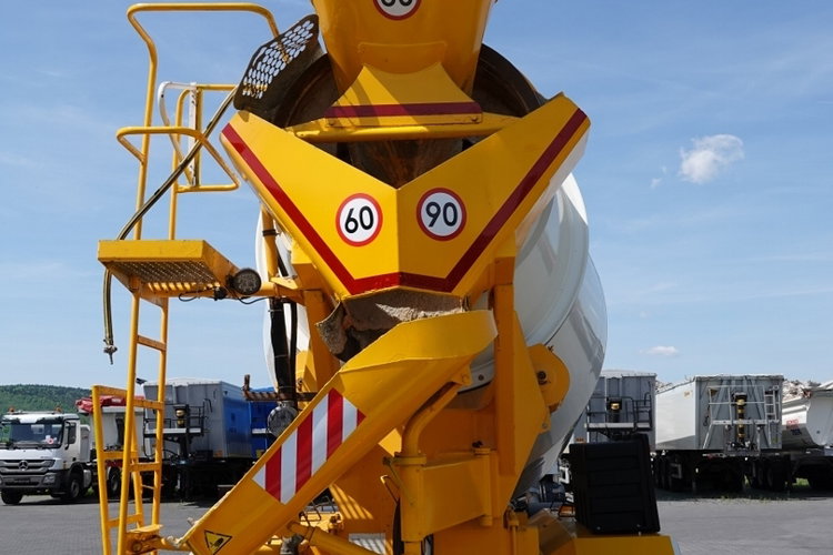 Scania P 410 / 8x4 / GRUSZKA / LIEBHERR /  9m3 /  OPTICRIUSE + SPRZĘGŁO / BETONOMIESZARKA / ALUFELGI / EURO 6 zdjęcie 15