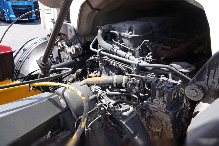 Scania P 410 / 8x4 / GRUSZKA / LIEBHERR /  9m3 /  OPTICRIUSE + SPRZĘGŁO / BETONOMIESZARKA / ALUFELGI / EURO 6 zdjęcie 31