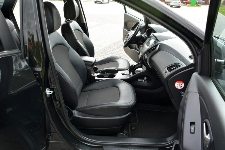 Hyundai ix35 Lift Premium Ledy Skóry Navi Kamera Parktronic Hak zdjęcie 16