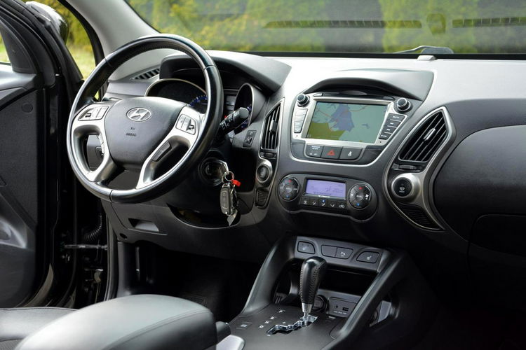Hyundai ix35 Lift Premium Ledy Skóry Navi Kamera Parktronic Hak zdjęcie 19