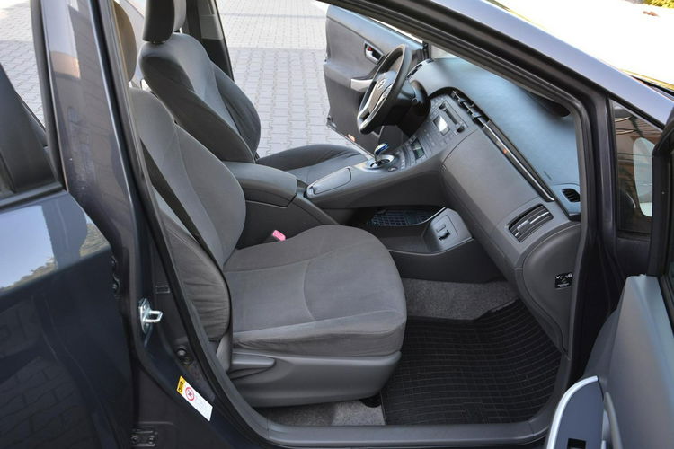 Toyota Prius 166 przebieg I-właściciel Klimatronic Head Up Keyless go z Niemiec zdjęcie 16