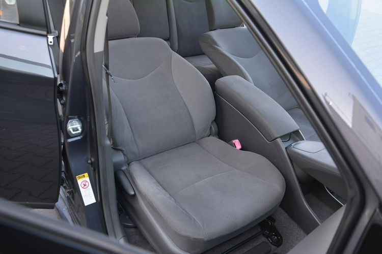 Toyota Prius 166 przebieg I-właściciel Klimatronic Head Up Keyless go z Niemiec zdjęcie 17