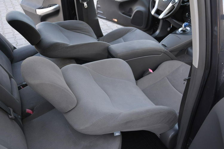 Toyota Prius 166 przebieg I-właściciel Klimatronic Head Up Keyless go z Niemiec zdjęcie 18
