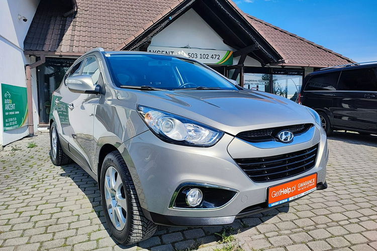 Hyundai ix35 2.0 CRDI + Style AWD (4x4) + pełny serwis ASO zdjęcie 8