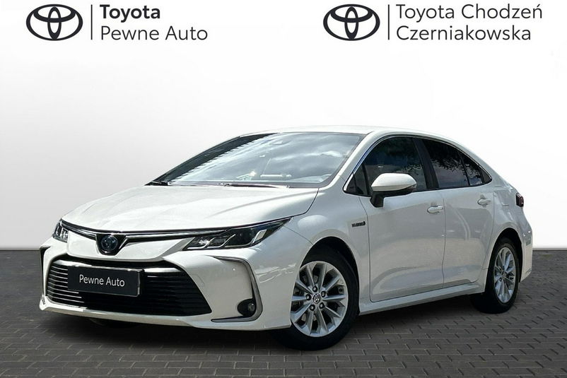 samochód osobowy Toyota zdjęcie 1