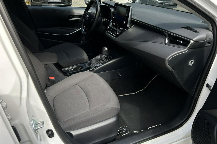 Toyota Corolla 1.8 Hybrid 122KM COMFORT, salon Polska, gwarancja zdjęcie 16