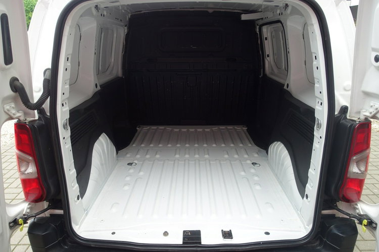 Citroen Berlingo Fv 23% Navi Kamery Org. Lakier Pełny Serwis 1.6 HDI 100 KM zdjęcie 9