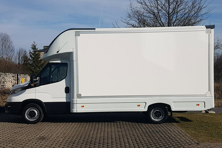 Iveco Daily KONTENER NISKOPODŁOGOWY 4.43x2.23x2.42 SKLEP BAR FOODTRUCK KAMPER AC zdjęcie 11