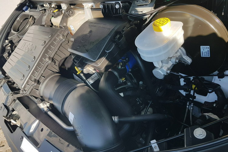 Iveco Daily KONTENER NISKOPODŁOGOWY 4.43x2.23x2.42 SKLEP BAR FOODTRUCK KAMPER AC zdjęcie 13