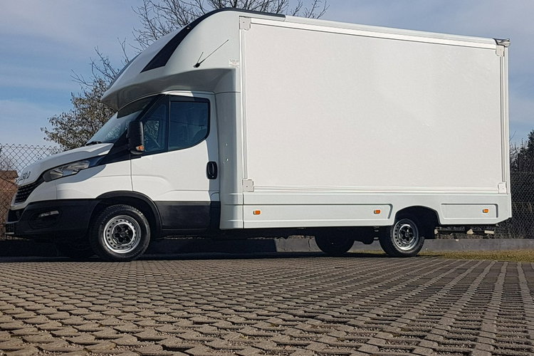 Iveco Daily KONTENER NISKOPODŁOGOWY 4.43x2.23x2.42 SKLEP BAR FOODTRUCK KAMPER AC zdjęcie 35