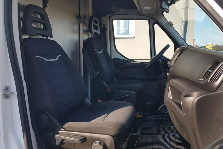 Iveco Daily KONTENER NISKOPODŁOGOWY 4.43x2.23x2.42 SKLEP BAR FOODTRUCK KAMPER AC zdjęcie 8