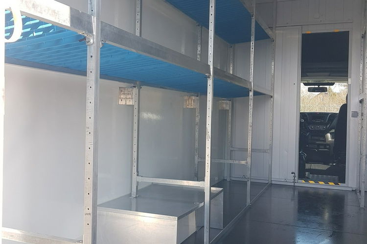 Iveco Daily KONTENER NISKOPODŁOGOWY 4.43x2.23x2.42 SKLEP BAR FOODTRUCK KAMPER AC zdjęcie 21