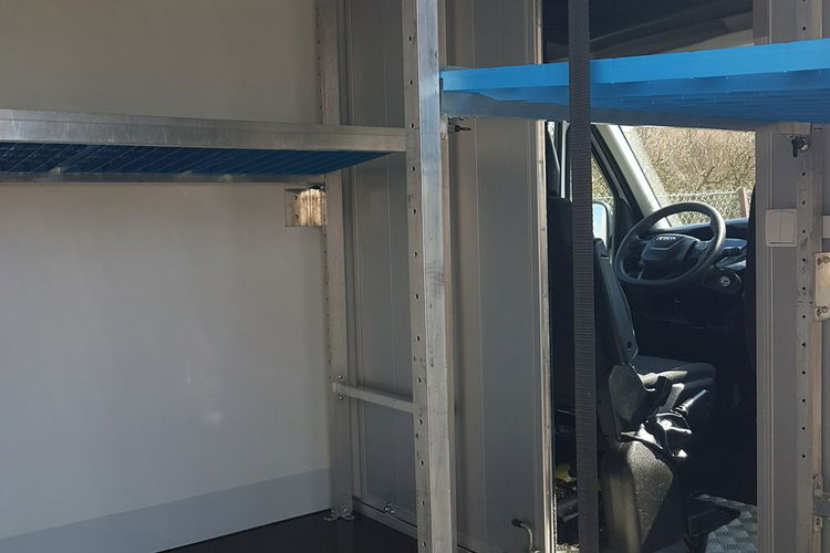 Iveco Daily KONTENER NISKOPODŁOGOWY 4.43x2.23x2.42 SKLEP BAR FOODTRUCK KAMPER AC zdjęcie 27