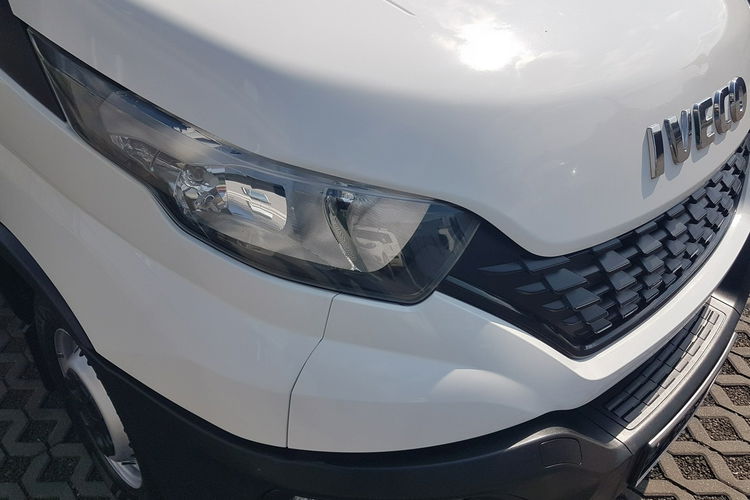 Iveco Daily KONTENER NISKOPODŁOGOWY 4.43x2.23x2.42 SKLEP BAR FOODTRUCK KAMPER AC zdjęcie 33