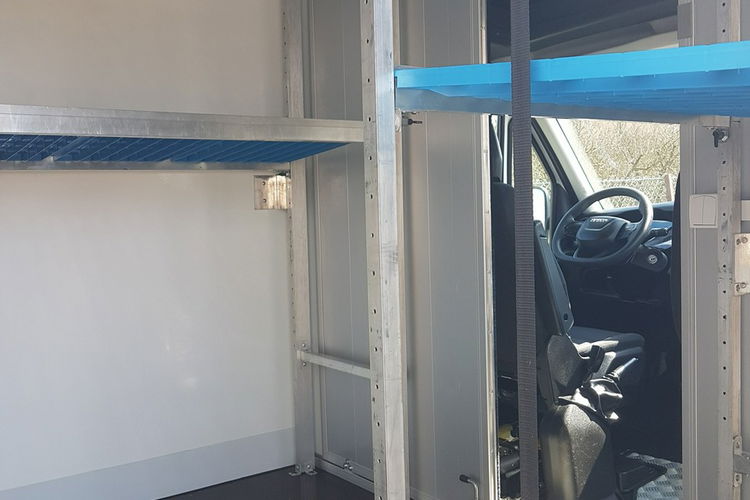 Iveco Daily KONTENER NISKOPODŁOGOWY 4.43x2.23x2.42 SKLEP BAR FOODTRUCK KAMPER AC zdjęcie 34