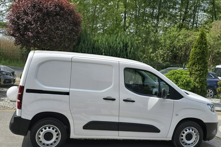 Toyota Proace City 1.5 BlueHDi / Salon PL I-właściciel / Serwisowana w ASO zdjęcie 25