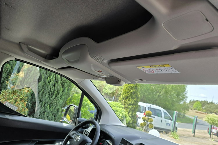 Toyota Proace City 1.5 BlueHDi / Salon PL I-właściciel / Serwisowana w ASO zdjęcie 6