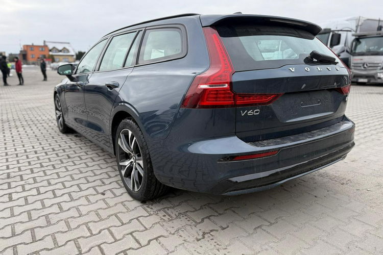 Volvo V60 Mild Hybrid Przebieg: 12.500 km zdjęcie 7