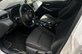 samochód osobowy Toyota zdjęcie 10