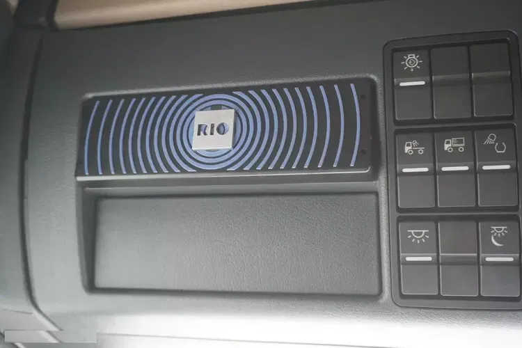 MAN TGS 26.420 / rama 7, 5 m / 14, 5 t ładowność / kab. sypialna zdjęcie 15