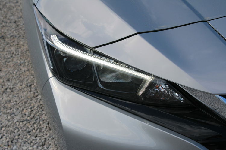 Nissan Leaf 40khw Acenta 6.6 Kw 150HP zdjęcie 12