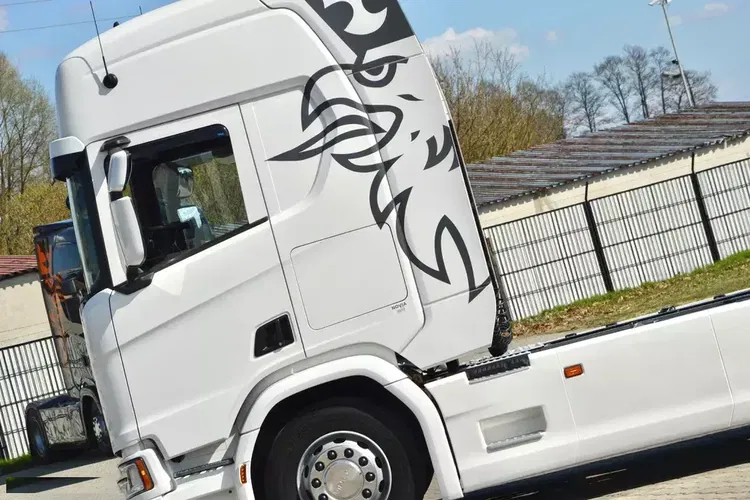 Scania R450 RETARDER | ADR | STANDARD | NAWIGACJA | 2 ŁÓŻKA | 1.300 L | MIĘDZYOSIE zdjęcie 11