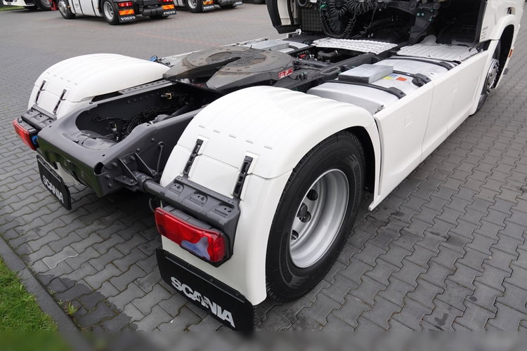 Scania R 450 / RETARDER / KLIMA POSTOJOWA / OPONY 100% / PO KONTRAKCIE SERWISOWYM zdjęcie 16