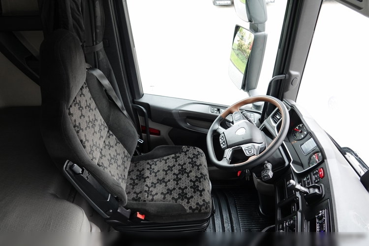 Scania R 450 / RETARDER / KLIMA POSTOJOWA / OPONY 100% / PO KONTRAKCIE SERWISOWYM zdjęcie 27