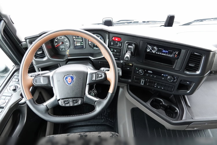 Scania R 450 / RETARDER / KLIMA POSTOJOWA / OPONY 100% / PO KONTRAKCIE SERWISOWYM zdjęcie 29