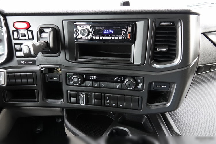 Scania R 450 / RETARDER / KLIMA POSTOJOWA / OPONY 100% / PO KONTRAKCIE SERWISOWYM zdjęcie 30