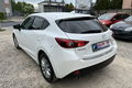 samochód osobowy Mazda zdjęcie 10