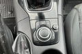 samochód osobowy Mazda zdjęcie 20