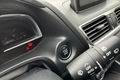 samochód osobowy Mazda zdjęcie 30