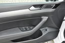 Volkswagen Passat 2.0TDI 190KM DSG Highline R-line Kamera Led AppConnect Serwis SalonPL zdjęcie 12