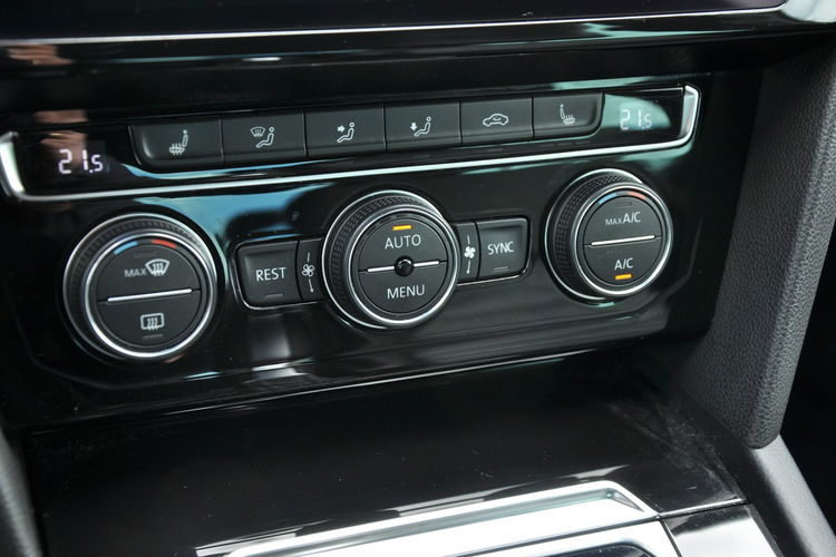 Volkswagen Passat 2.0TDI 190KM DSG Highline R-line Kamera Led AppConnect Serwis SalonPL zdjęcie 24