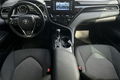 samochód osobowy Toyota zdjęcie 9