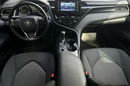 Toyota Camry 2.5 HSD 218KM COMFORT, salon Polska, gwarancja, FV23% zdjęcie 9