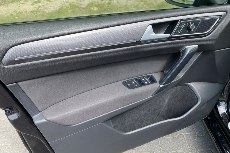 Volkswagen Golf Sportsvan Kamera cofania+Navi+Radar+Polecenia głosowe+Podgrze Kierownica+Łopatki zdjęcie 15
