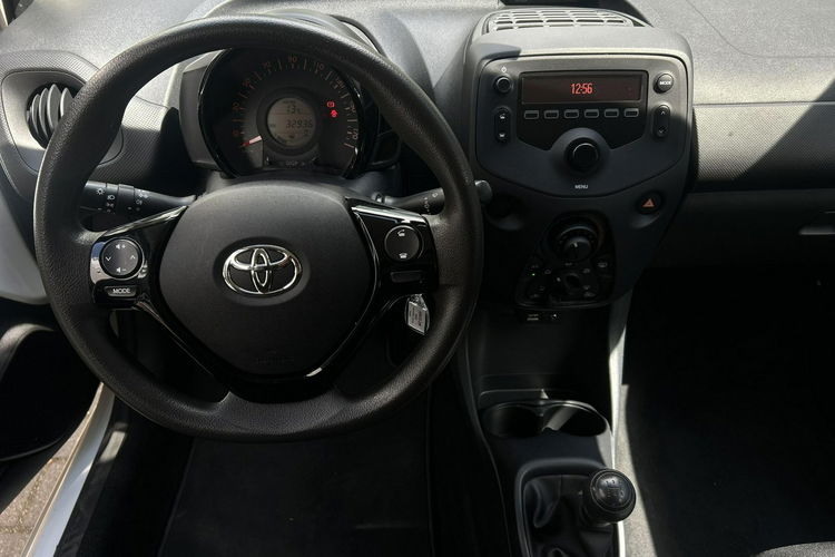 Toyota Aygo 1.0 VVTi 72KM X COMFORT, salon Polska, FV23% zdjęcie 10