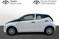 samochód osobowy Toyota zdjęcie 2