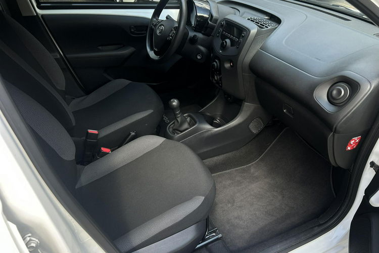 Toyota Aygo 1.0 VVTi 72KM X COMFORT, salon Polska, FV23% zdjęcie 26