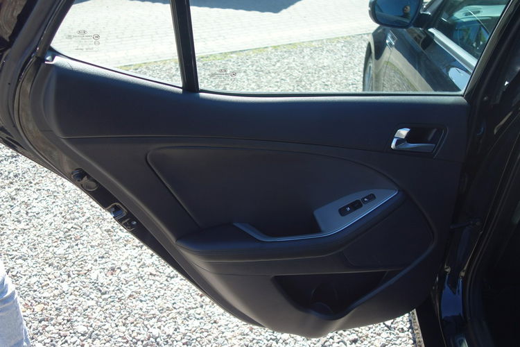 Optima Kia Optima 2014 1.7 diesel 136km automat skóry navi 169 tyś przebiegu zdjęcie 10