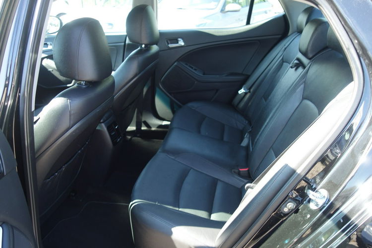 Optima Kia Optima 2014 1.7 diesel 136km automat skóry navi 169 tyś przebiegu zdjęcie 9