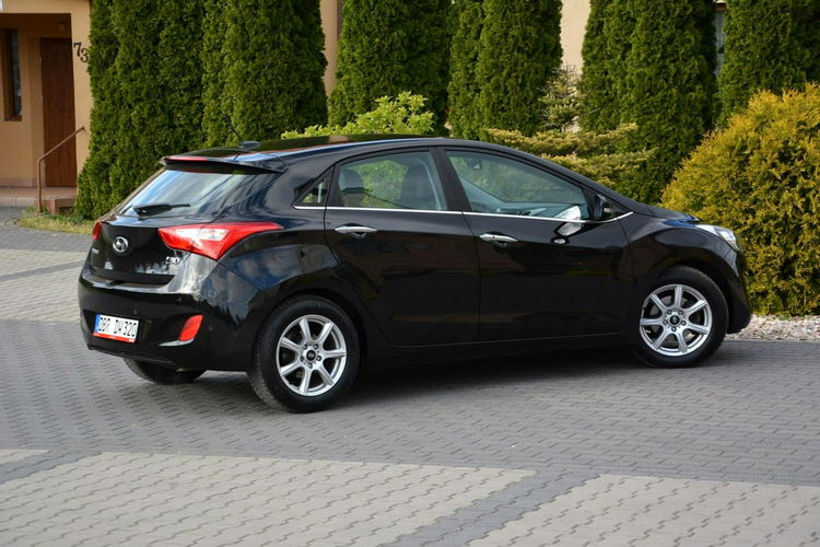 i30 Duża Navi Kamera Ledy Skóry StartStop Klimatronic ASO HYUNDAI zdjęcie 12
