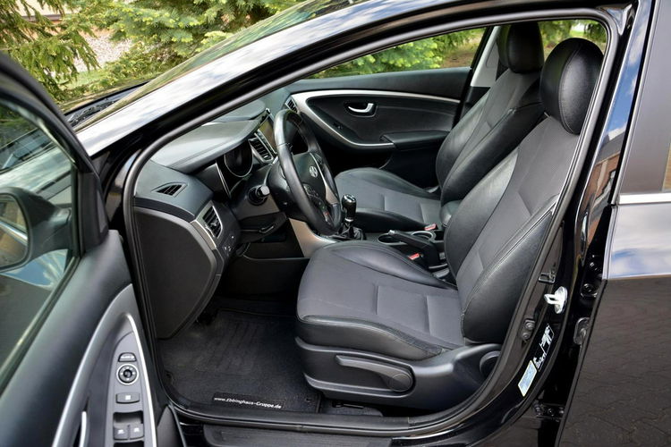 i30 Duża Navi Kamera Ledy Skóry StartStop Klimatronic ASO HYUNDAI zdjęcie 15