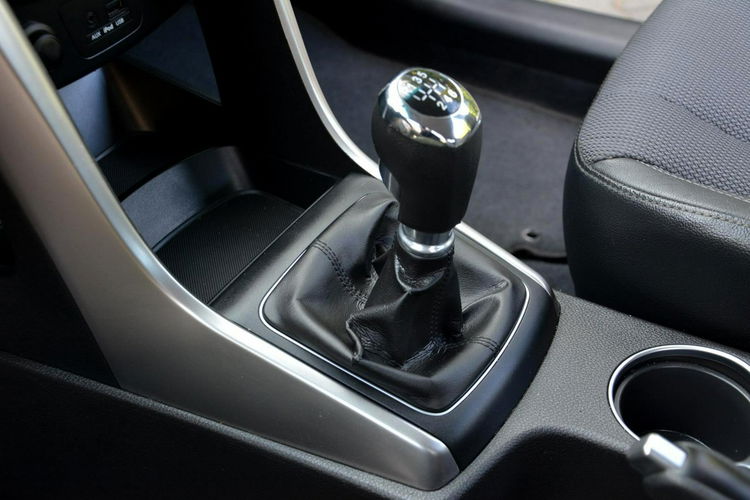 i30 Duża Navi Kamera Ledy Skóry StartStop Klimatronic ASO HYUNDAI zdjęcie 32